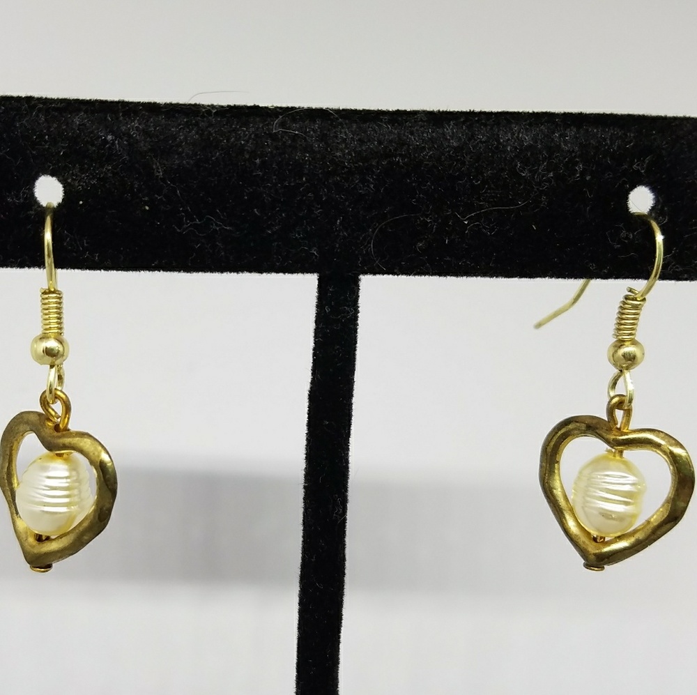 Gold and white heart earrings - NWOT